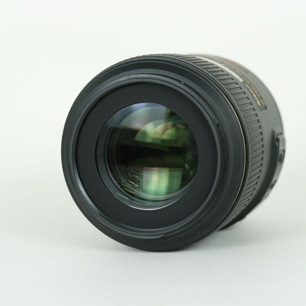 Nikon AF-S VR Micro-Nikkor 105mm f/2.8G IF-EDの出品 | ONE SCENE