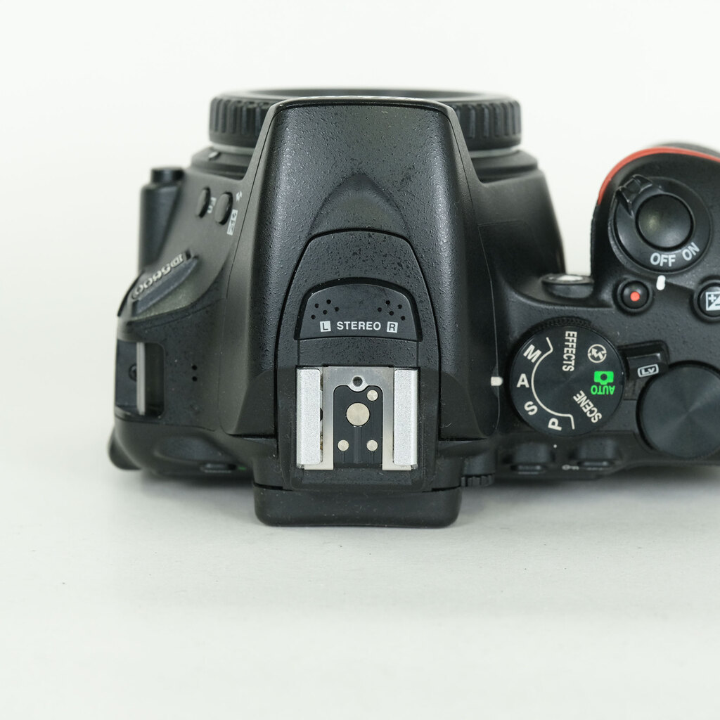 Nikon D5600