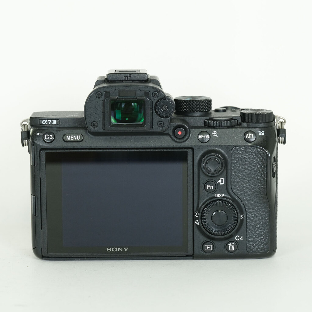 SONY α7 III(ILCE-7M3) SONY α7 III(ILCE-7M3)
