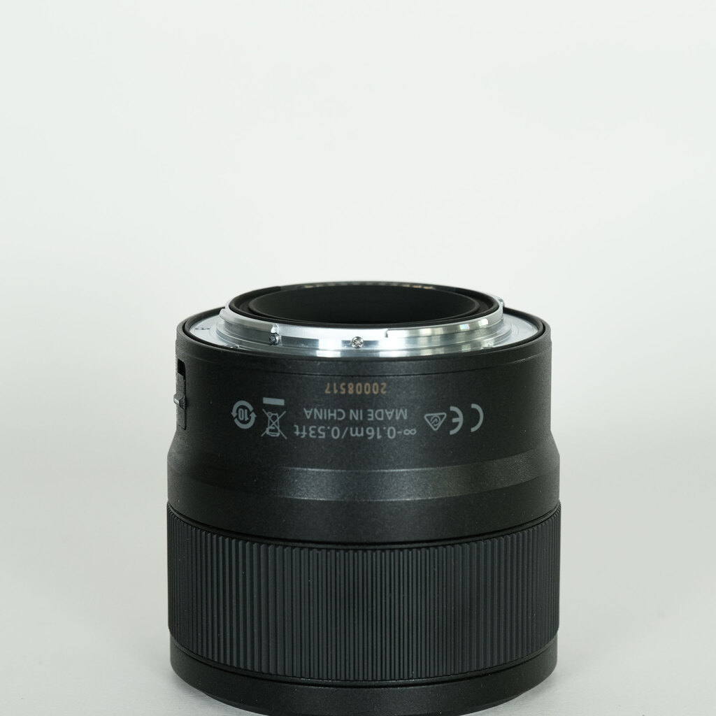 Nikon NIKKOR Z MC 50mm f/2.8 Nikon NIKKOR Z MC 50mm f/2.8