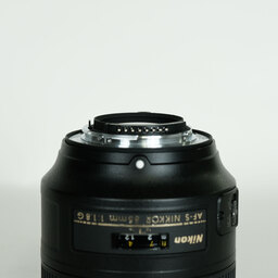 Nikon AF-S NIKKOR 85mm f/1.8G