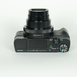 SONY Cyber-shot DSC-RX100M6 SONY Cyber-shot DSC-RX100M6