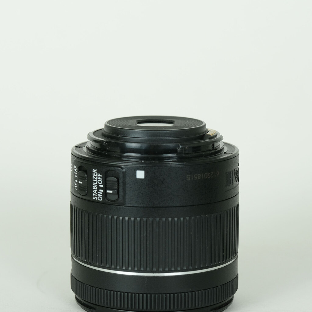Canon EF-S18-55mm F4-5.6 IS STM