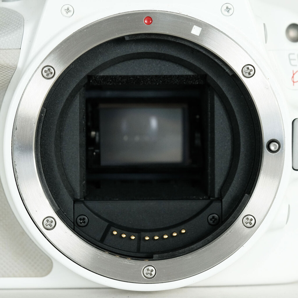 Canon EOS Kiss X7 ボディ ホワイト