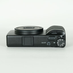 RICOH GR IV