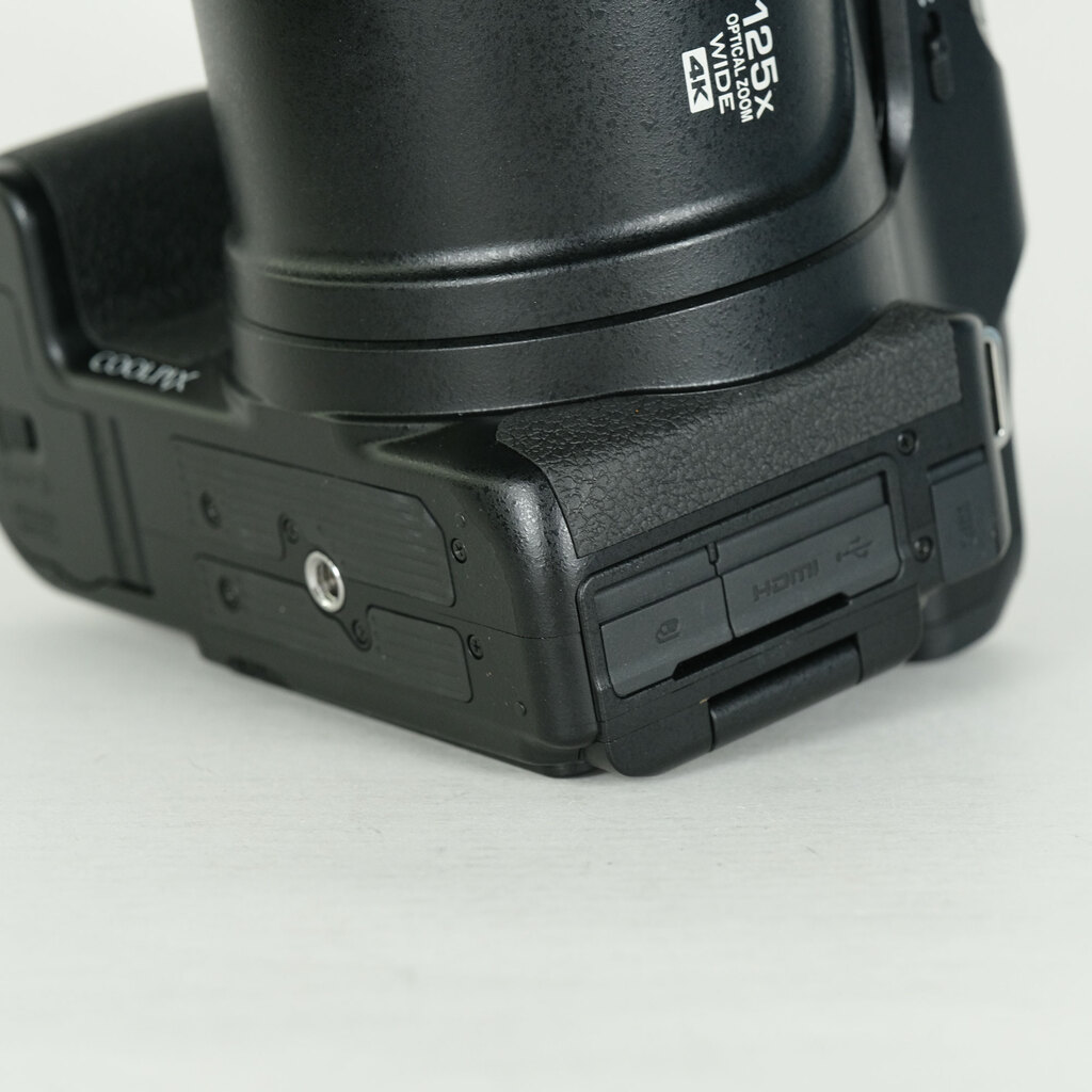 Nikon COOLPIX P1000 Nikon COOLPIX P1000