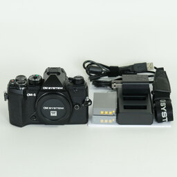 OM SYSTEM OM-5