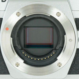 OLYMPUS OM-D E-M10 Mark IV OLYMPUS OM-D E-M10 Mark IV