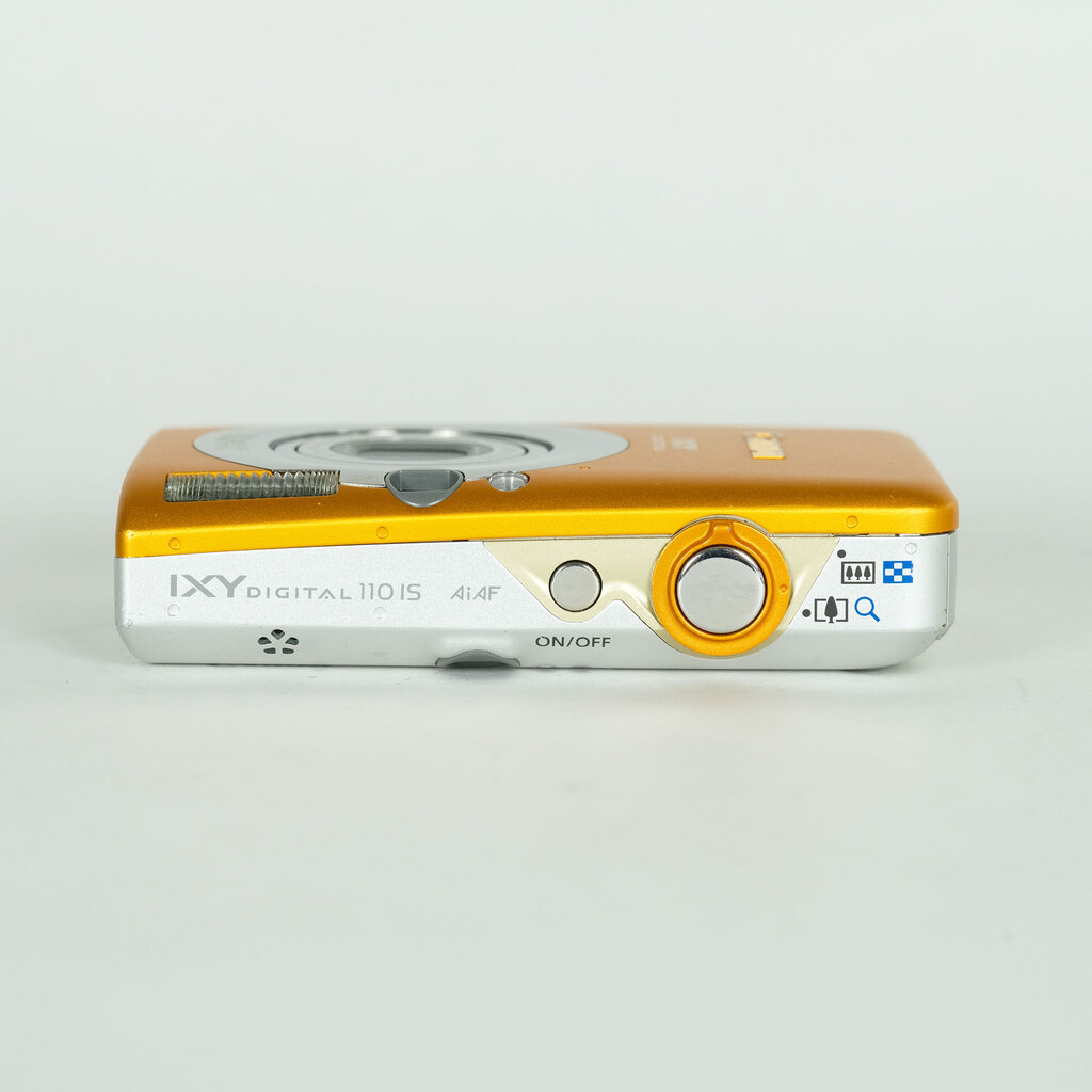 Canon IXY DIGITAL 110IS オレンジ
