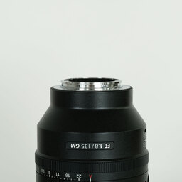SONY FE 135mm F1.8 GM SEL135F18GM