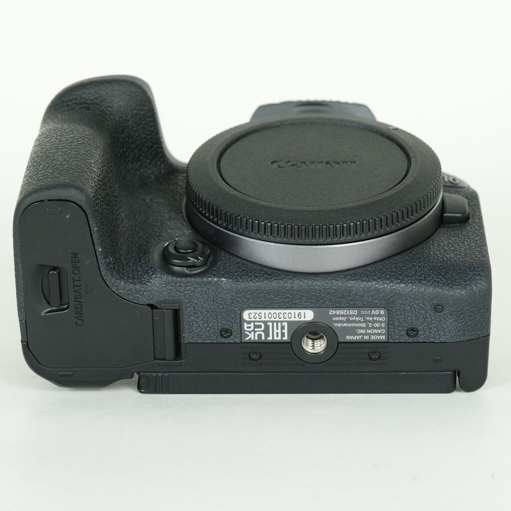 Canon EOS R10 Canon EOS R10