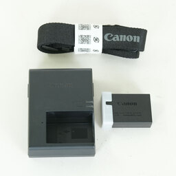Canon EOS R50 V