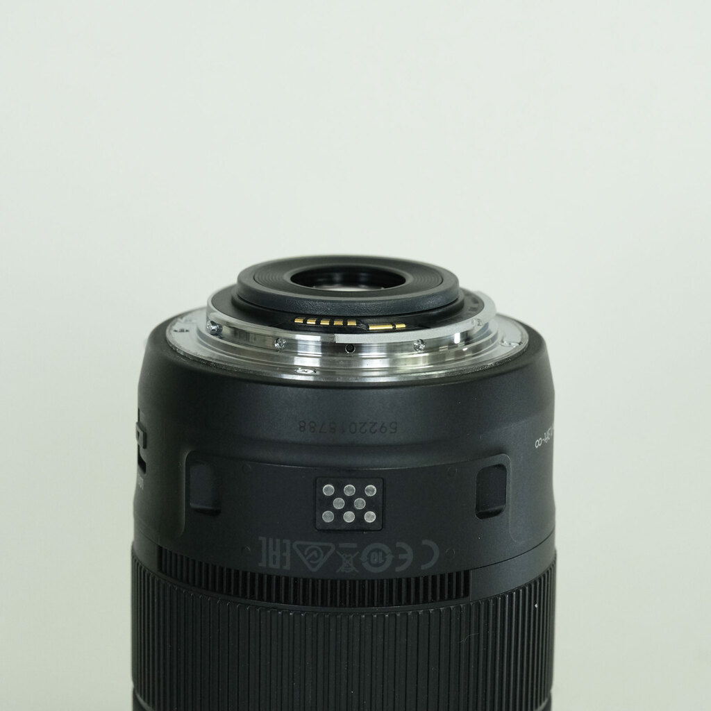 Canon EF-S18-135mm F3.5-5.6 IS USM
