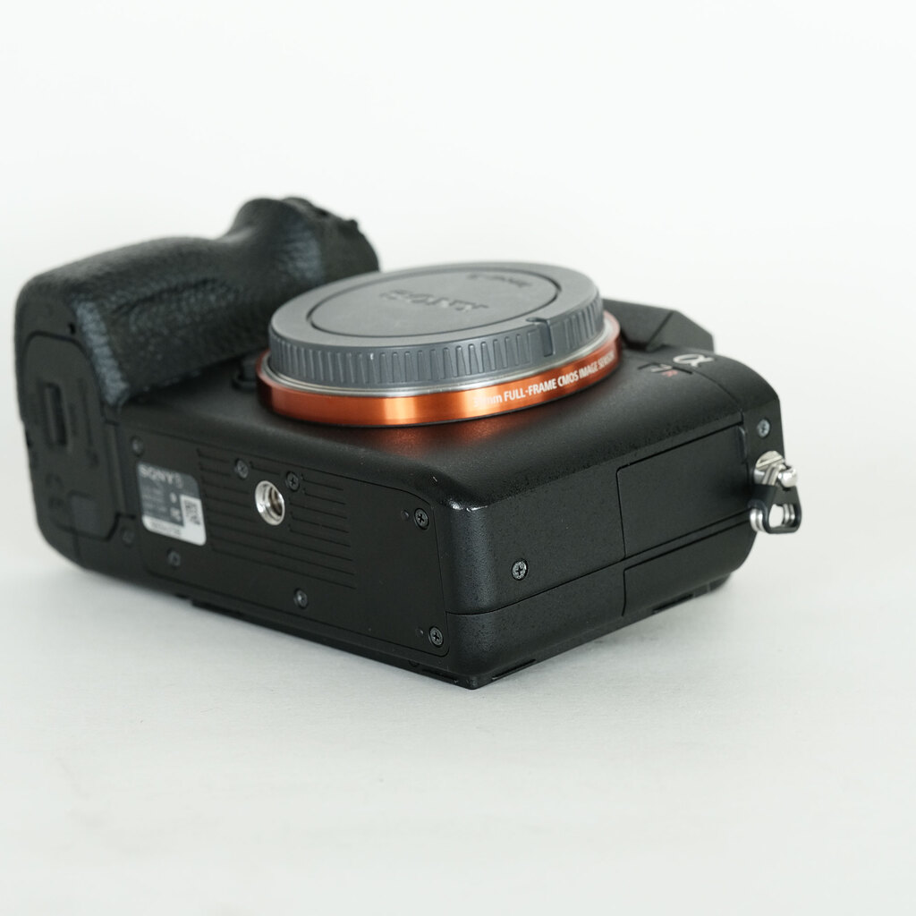 SONY α7R II(ILCE-7RM2) SONY α7R II(ILCE-7RM2)