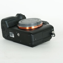 SONY α7R II(ILCE-7RM2) SONY α7R II(ILCE-7RM2)