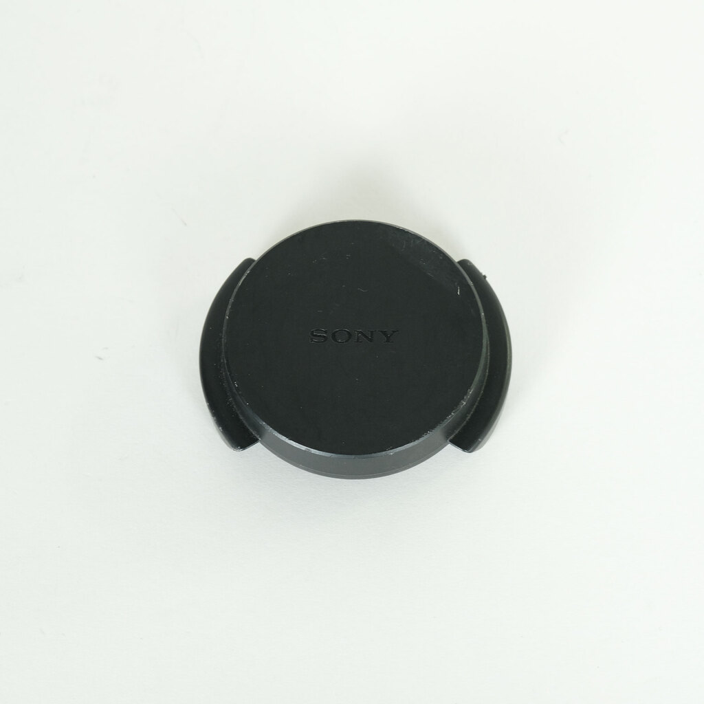 SONY E 16mm F2.8 SEL16F28