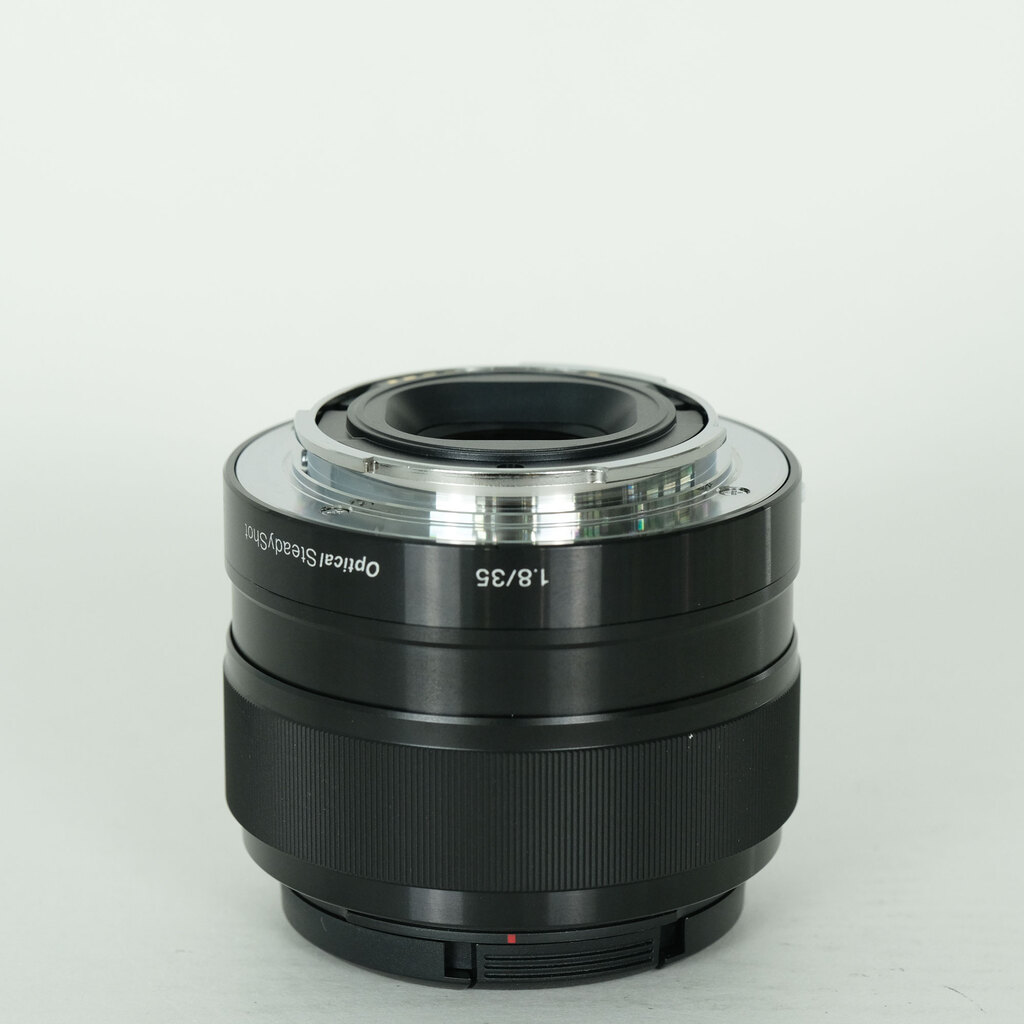 SONY E 35mm F1.8 OSS SEL35F18