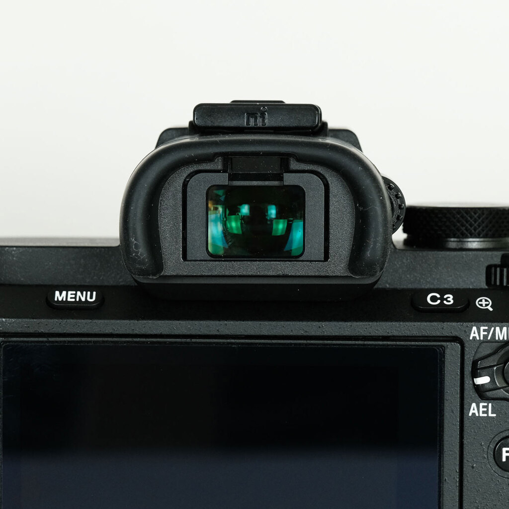 SONY α7 II（ILCE-7M2）