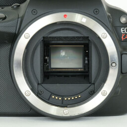 Canon EOS Kiss X7