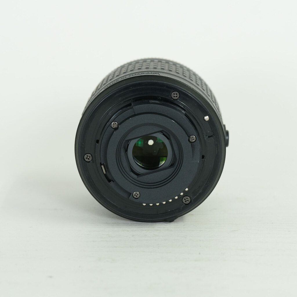 Nikon AF-P DX NIKKOR 18-55mm F3.5-5.6G VR