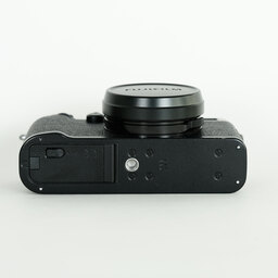 FUJIFILM X100F ブラック