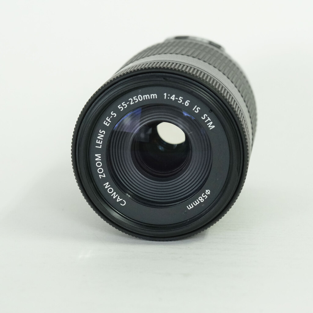 Canon EF-S55-250mm F4-5.6 IS STM