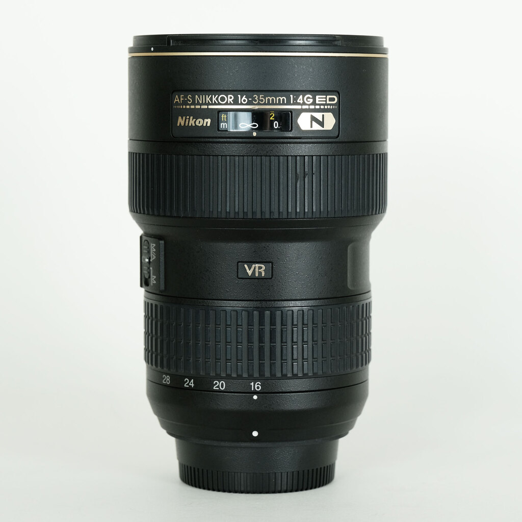Nikon AF-S NIKKOR 16-35mm F4 G ED VR