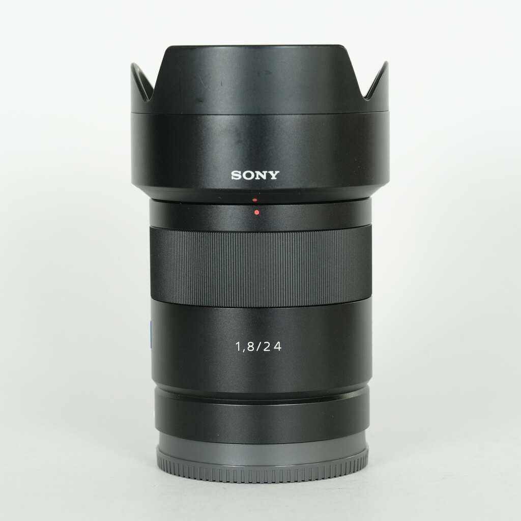 SONY Sonnar T* E 24mm F1.8 ZA SEL24F18Z