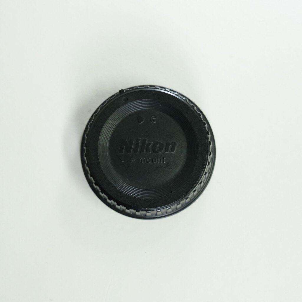 Nikon AF-S DX NIKKOR 35mm f/1.8G Nikon AF-S DX NIKKOR 35mm f/1.8G