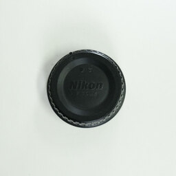 Nikon AF-S DX NIKKOR 35mm f/1.8G Nikon AF-S DX NIKKOR 35mm f/1.8G