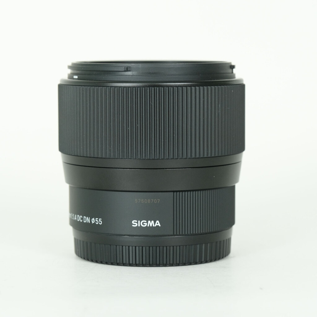 SIGMA 56mm F1.4 DC DN｜Contemporary [ソニーE用]の出品 | ONE SCENE