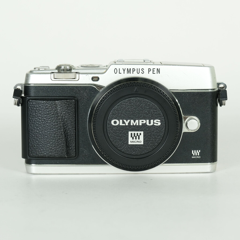 OLYMPUS PEN E-P5 �{�f�B �V���o�[