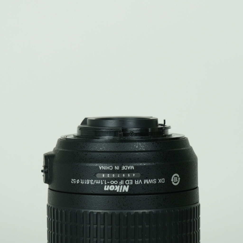 Nikon AF-S DX VR Zoom-Nikkor 55-200mm F4-5.6G IF-EDの出品 | ONE