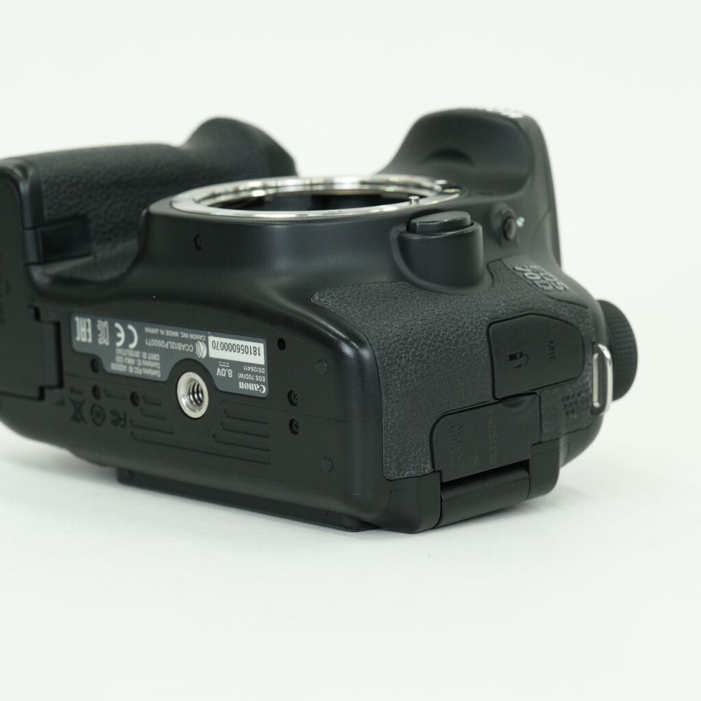 Canon EOS 70D Canon EOS 70D