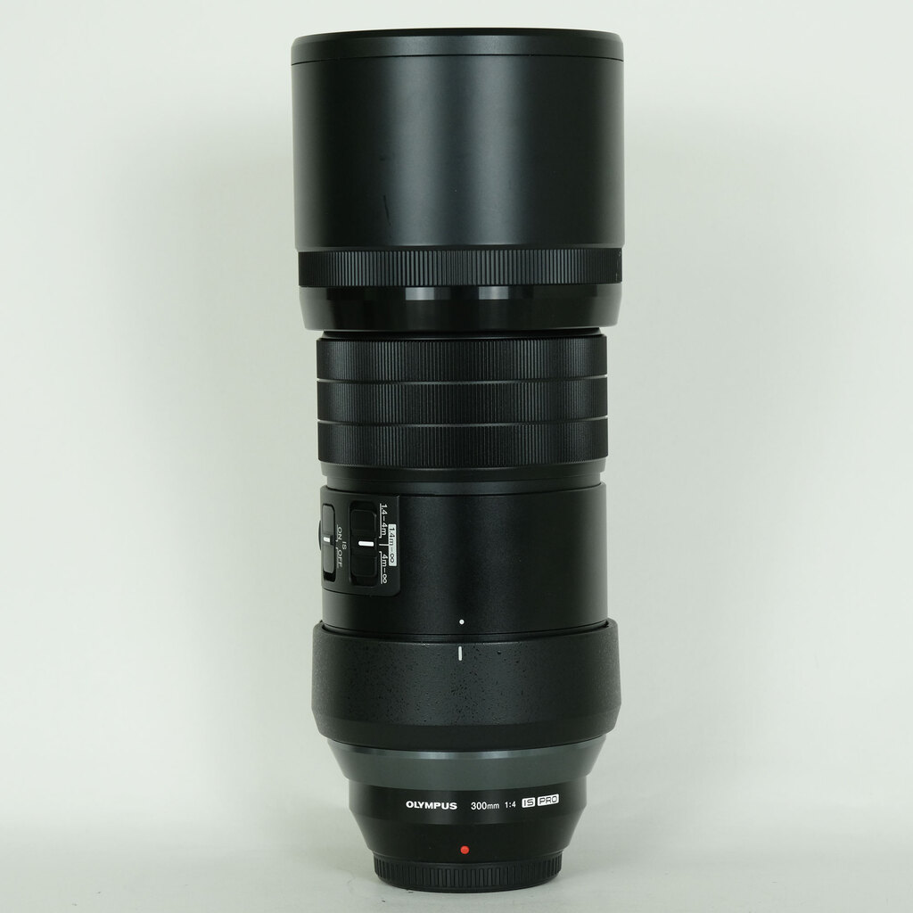 OLYMPUS M.ZUIKO DIGITAL ED 300mm F4.0 IS PRO OLYMPUS M.ZUIKO DIGITAL ED 300mm F4.0 IS PRO