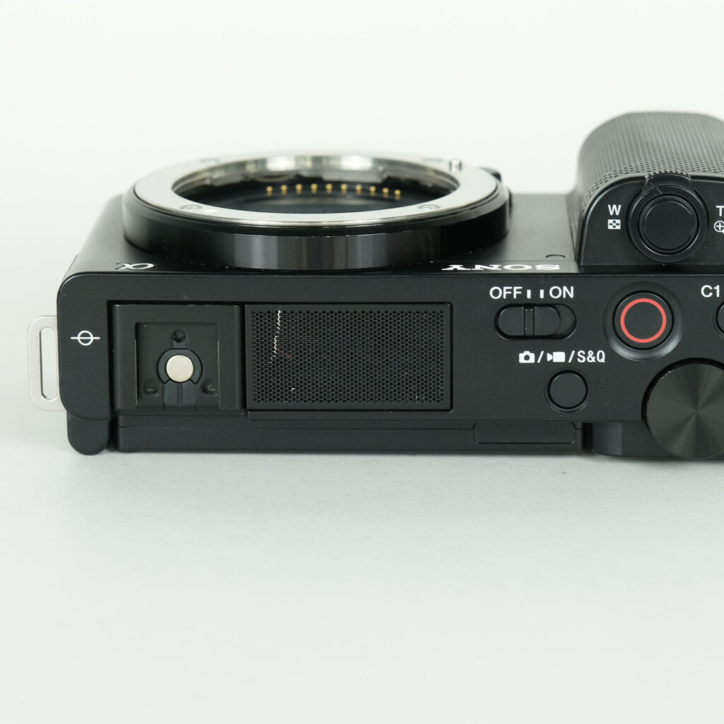SONY VLOGCAM ZV-E10 SONY VLOGCAM ZV-E10