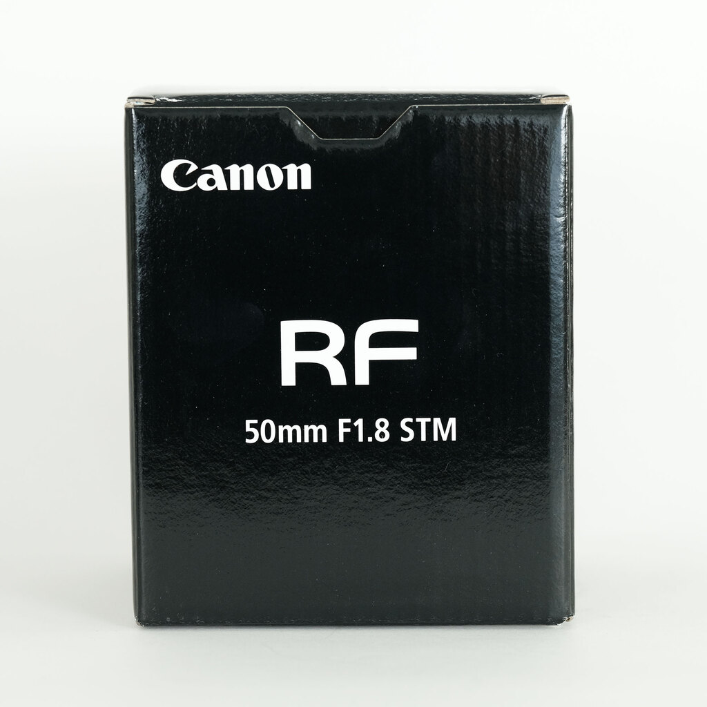 Canon RF50mm F1.8 STM