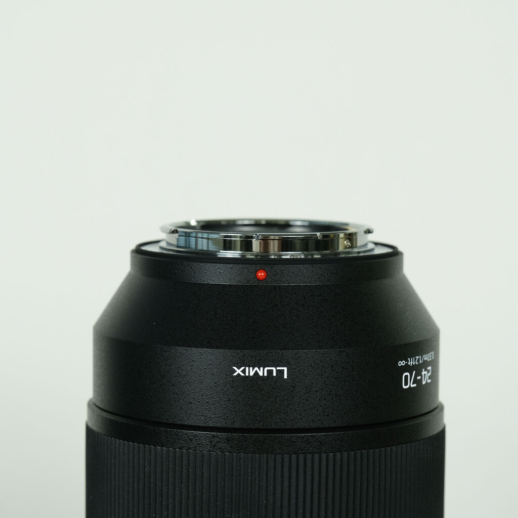 Panasonic LUMIX S PRO 24-70mm F2.8の出品 | ONE SCENE（ワンシーン）