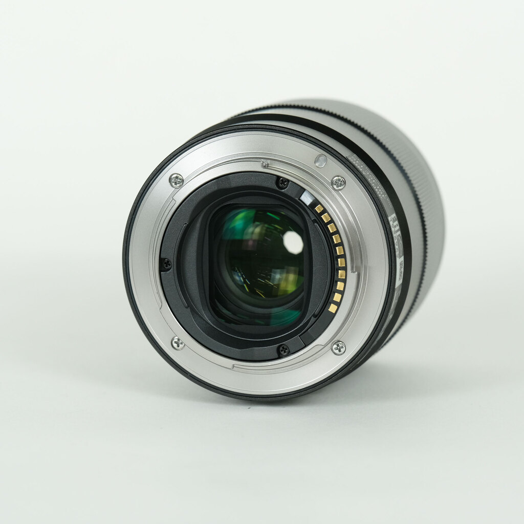SONY FE 35mm F1.8 SEL35F18Fの出品 | ONE SCENE（ワンシーン）