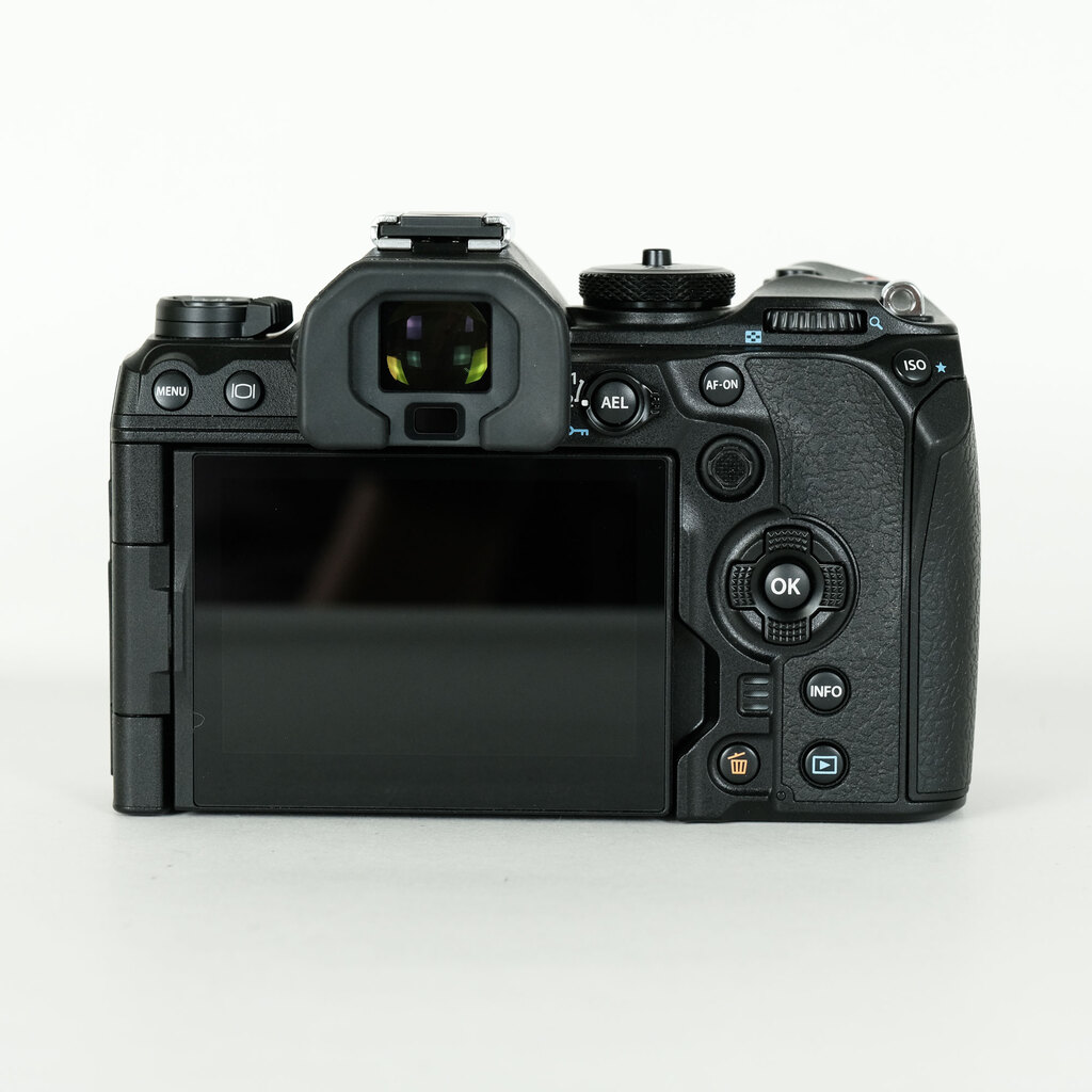 OM SYSTEM OM-1 Mark II