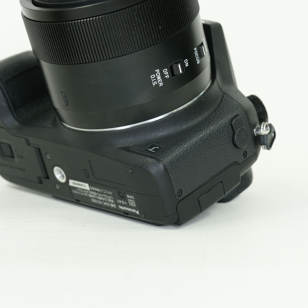 Panasonic LUMIX DMC-FZ1000