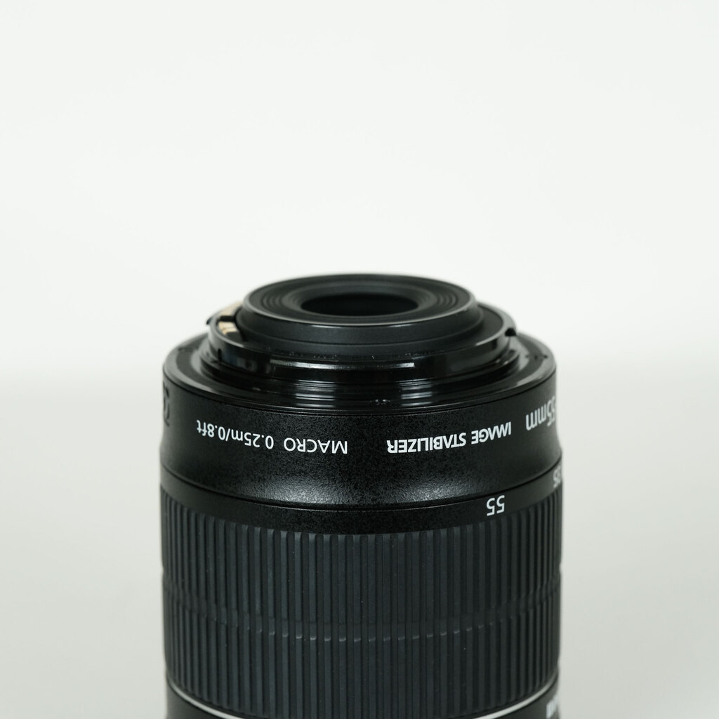 Canon EF-S18-55mm F3.5-5.6 IS STM