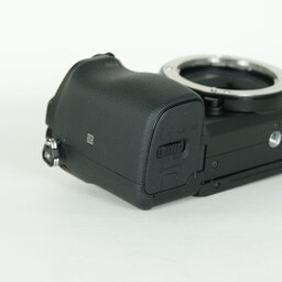 SONY α6400(ILCE-6400) SONY α6400(ILCE-6400)