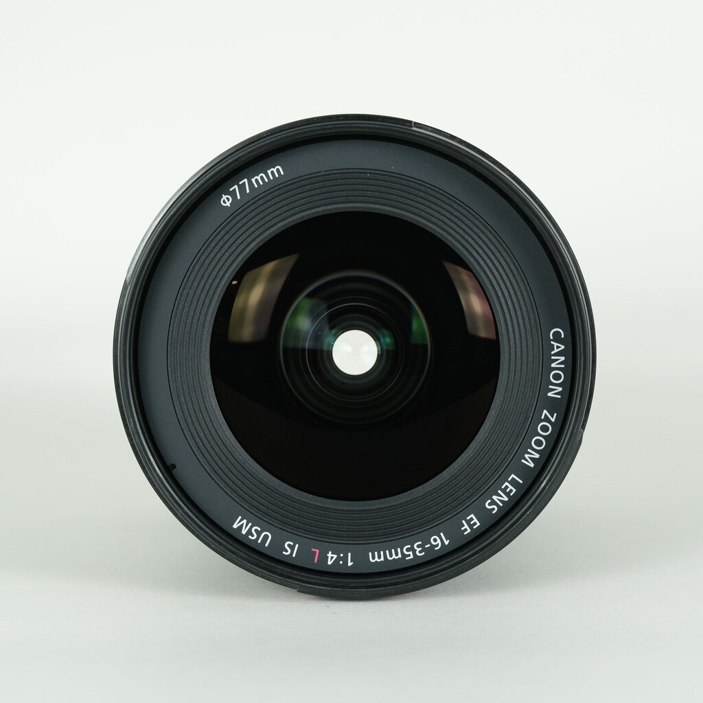 Canon EF16-35mm F4L IS USMの出品 | ONE SCENE（ワンシーン）