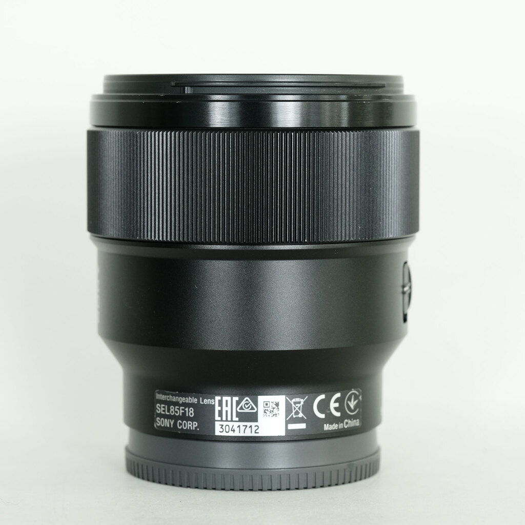 SONY FE 85mm F1.8 SEL85F18