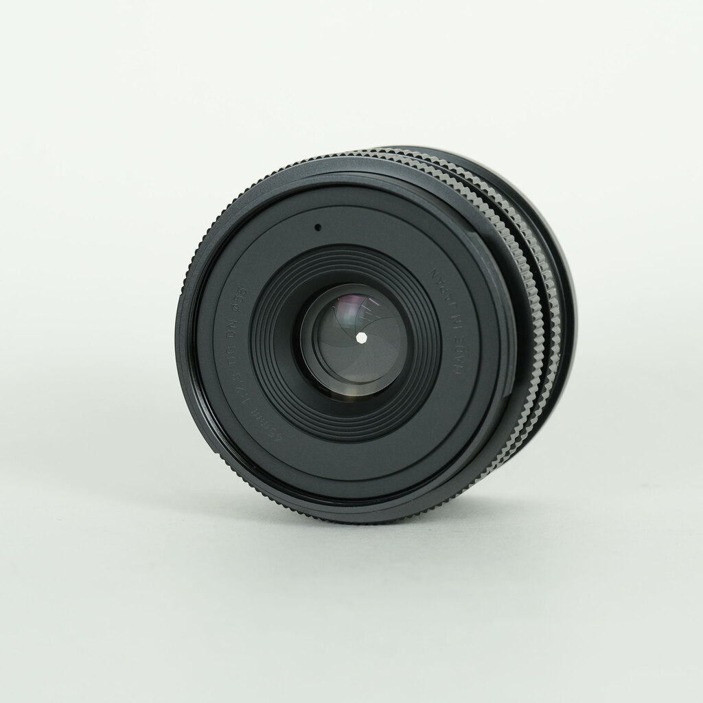 SIGMA 45mm F2.8 DG DN｜Contemporary [ライカL用]