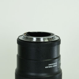 Canon EF100mm F2.8Lマクロ IS USM