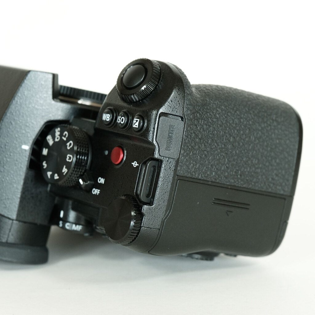 Panasonic LUMIX S5II DC-S5M2