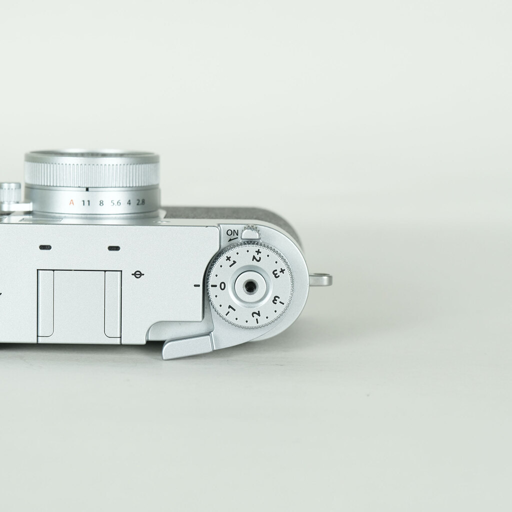 FUJIFILM X half X-HF1 FUJIFILM X half X-HF1