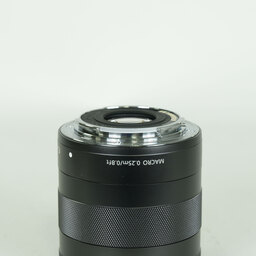 Canon EF-M18-55mm F3.5-5.6 IS STM